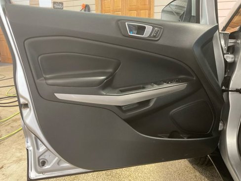 Used 2020 Ford EcoSport Titanium image 18