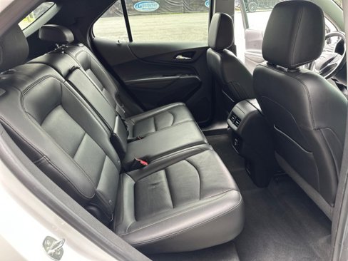 Used 2020 Chevrolet Equinox Premier w/ Premier Redline Edition image 19