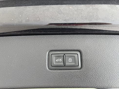 Used 2018 Audi Q7 2.0T Premium Plus w/ Premium Plus Package image 39
