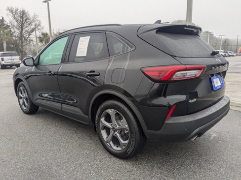 New 2025 Ford Escape ST-Line w/ Tech Pack #1 image 7