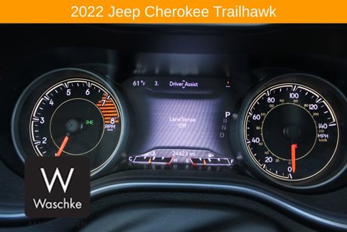 Used 2022 Jeep Cherokee Trailhawk w/ Comfort/Convenience Group image 39