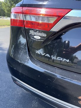 Used 2017 Toyota Avalon XLE image 4