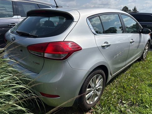 Used 2015 Kia Forte EX image 3