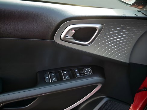 Used 2022 Kia Soul LX w/ Technology Package image 16