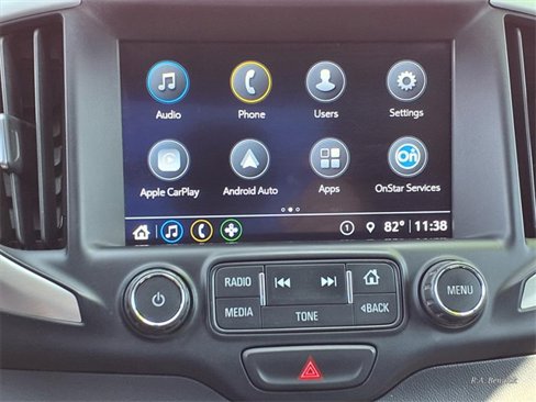 Used 2018 GMC Terrain SLT image 18