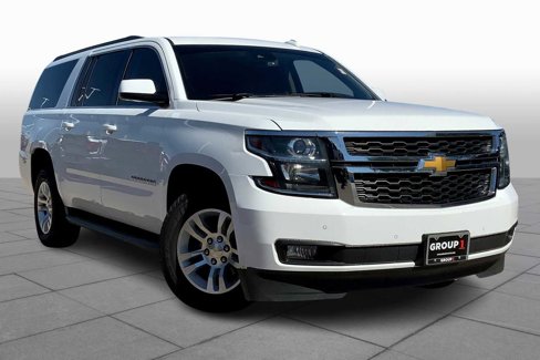 Used 2016 Chevrolet Suburban LT w/ Luxury Package image 2