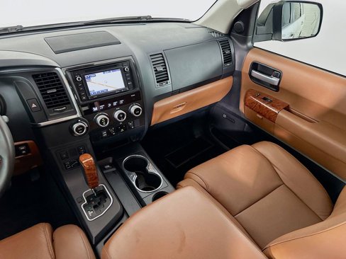 Used 2018 Toyota Sequoia Platinum image 24