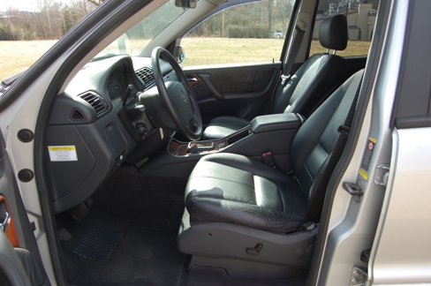 Used 2005 Mercedes-Benz ML 350 4MATIC image 10