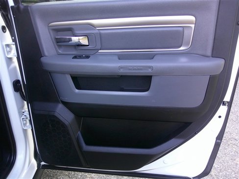 Used 2018 RAM 2500 SLT image 18