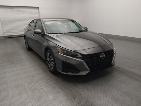 Used 2023 Nissan Altima 2.5 SV image 13