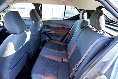 Used 2019 Nissan Kicks SR image 16