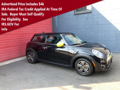 Used 2020 MINI Cooper SE w/ 6.5" Touchscreen Package image 1