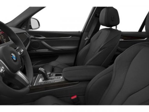 Used 2015 BMW X5 xDrive35d image 12