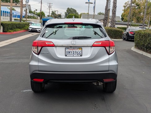 Certified 2019 Honda HR-V LX image 17