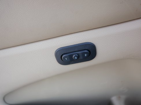 Used 2014 Jeep Grand Cherokee Limited image 23