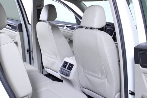Used 2019 Volkswagen Atlas SEL R-Line image 15