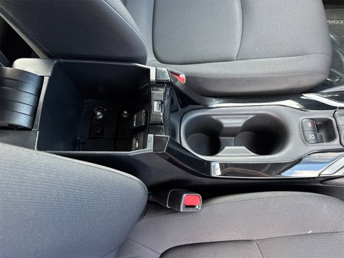 Used 2021 Toyota Corolla LE w/ Carpet Mat Package (TMS) image 16