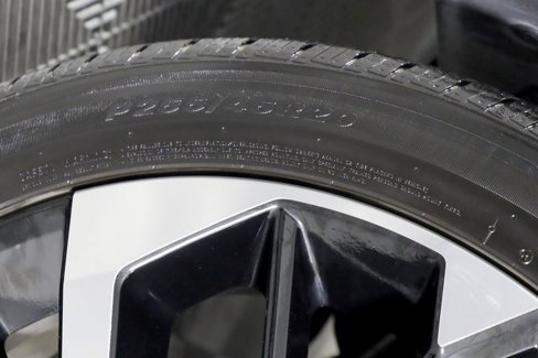 Used 2022 Mitsubishi Outlander SEL image 45