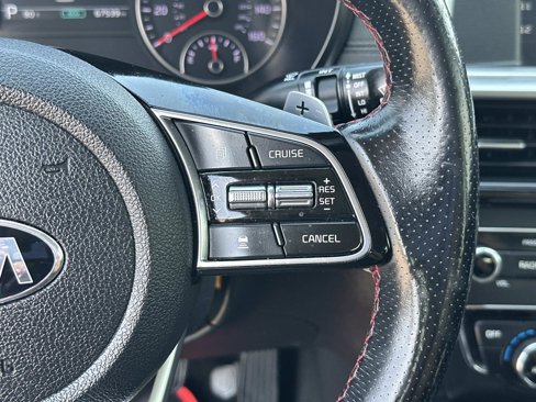Used 2020 Kia Optima SX image 29