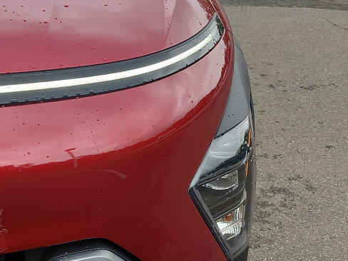 Used 2024 Hyundai Kona SEL image 10