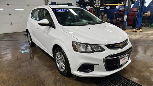 Used 2020 Chevrolet Sonic LT image 24