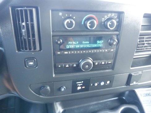 Used 2020 Chevrolet Express 2500 w/ Driver Convenience Package image 15