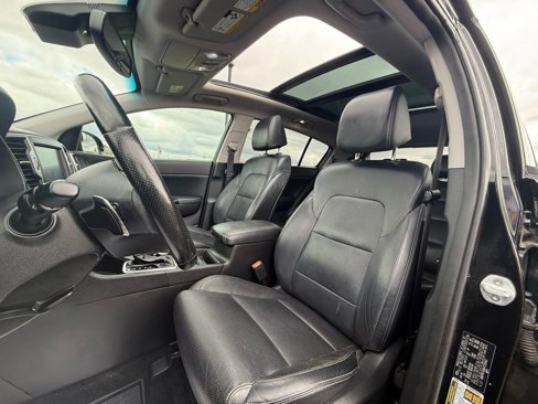Used 2017 Kia Sportage SX image 9