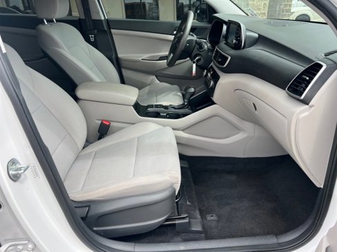 Used 2019 Hyundai Tucson SE image 24