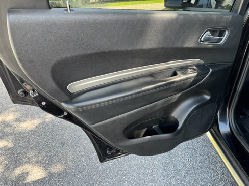 Used 2013 Dodge Durango SXT image 41