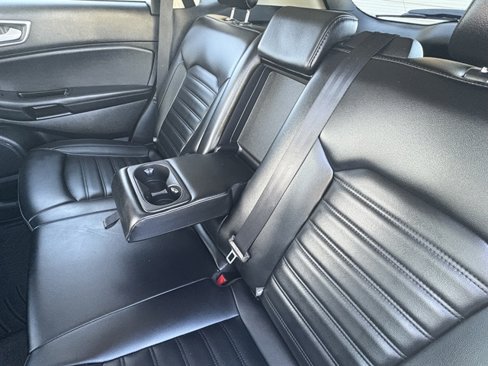 Used 2020 Ford Edge SEL image 33