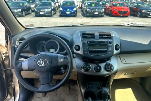 Used 2010 Toyota RAV4 4WD image 20