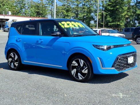Used 2023 Kia Soul GT-Line image 2