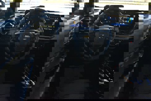 New 2025 Chevrolet Trax LT image 17