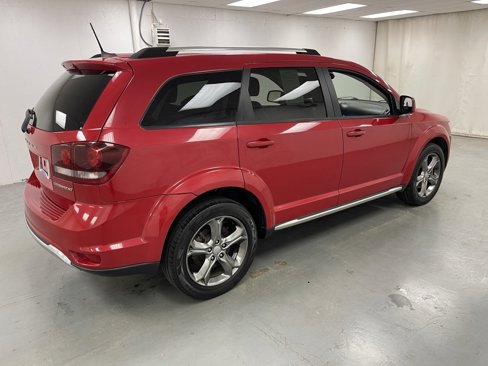Used 2019 Dodge Journey Crossroad image 7