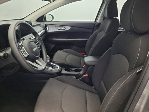 Used 2023 Kia Forte LXS image 17