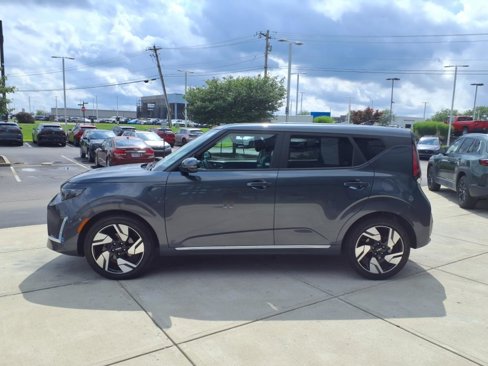 Used 2023 Kia Soul GT-Line image 3