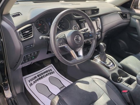 Used 2020 Nissan Rogue SL image 12