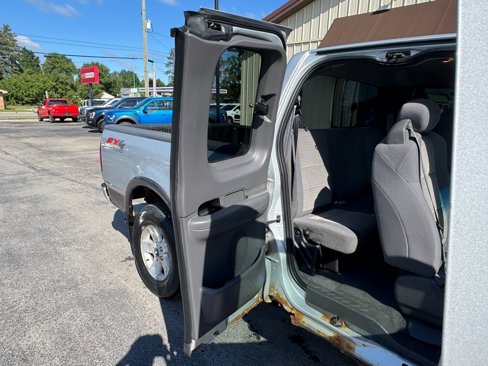 Used 2003 Ford F150 XLT image 28