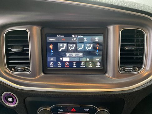 Used 2020 Dodge Charger SXT w/ Leather Interior Group image 39