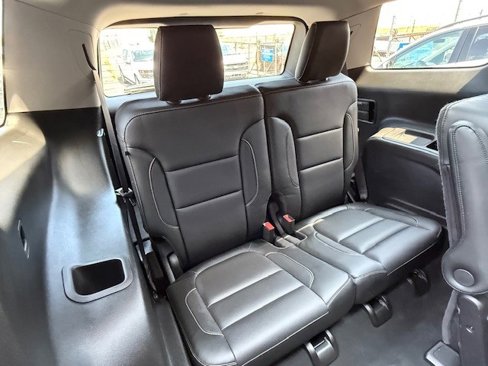 Used 2019 GMC Acadia SLT w/ Black Edition image 16