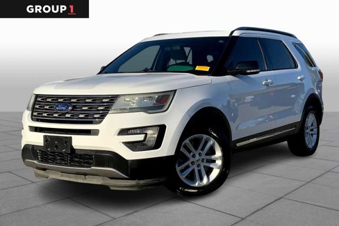 Certified 2016 Ford Explorer XLT image 1