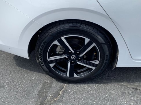 Used 2024 Nissan Sentra SV image 28