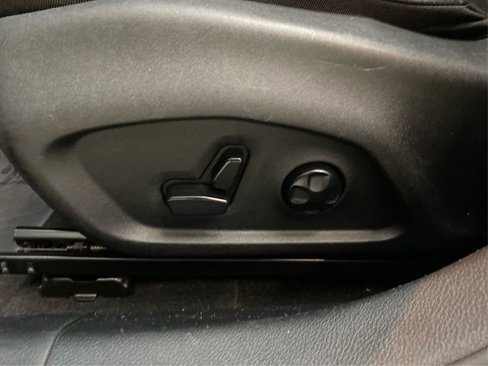 Used 2018 Jeep Compass Latitude w/ Popular Equipment Group image 24