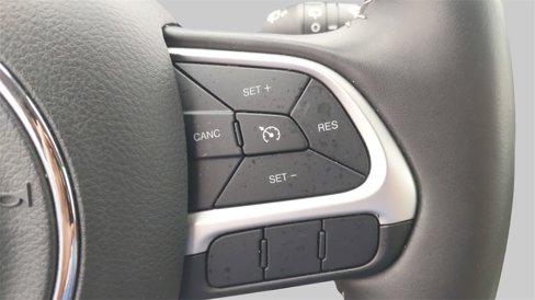 Used 2018 Jeep Compass Latitude w/ Popular Equipment Group image 22