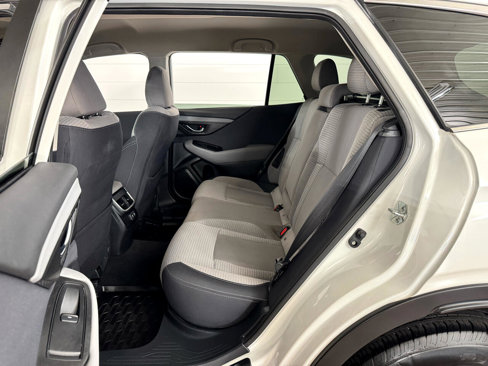 Used 2022 Subaru Outback Premium image 26