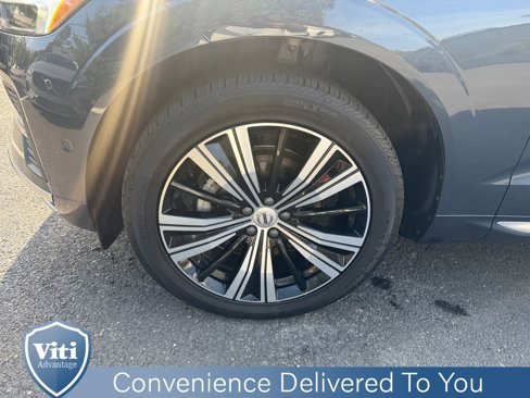 Certified 2023 Volvo XC60 B5 Plus image 12