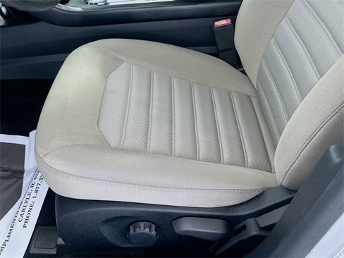 Used 2018 Ford Fusion S image 19