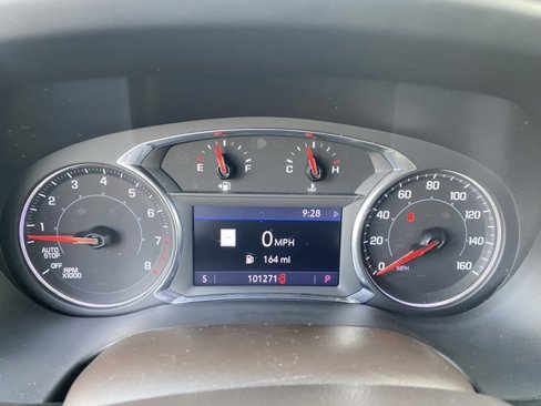 Used 2021 GMC Acadia SLT image 26