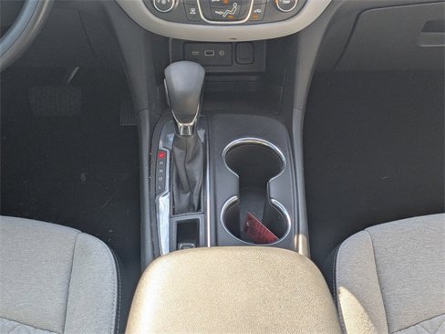 Used 2022 Chevrolet Equinox LS w/ Driver Confidence II Package image 19