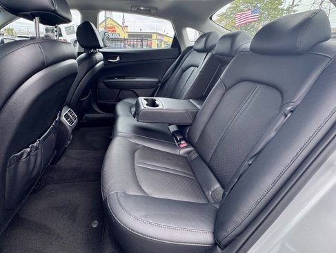 Used 2016 Kia Optima EX w/ Premium Package image 15